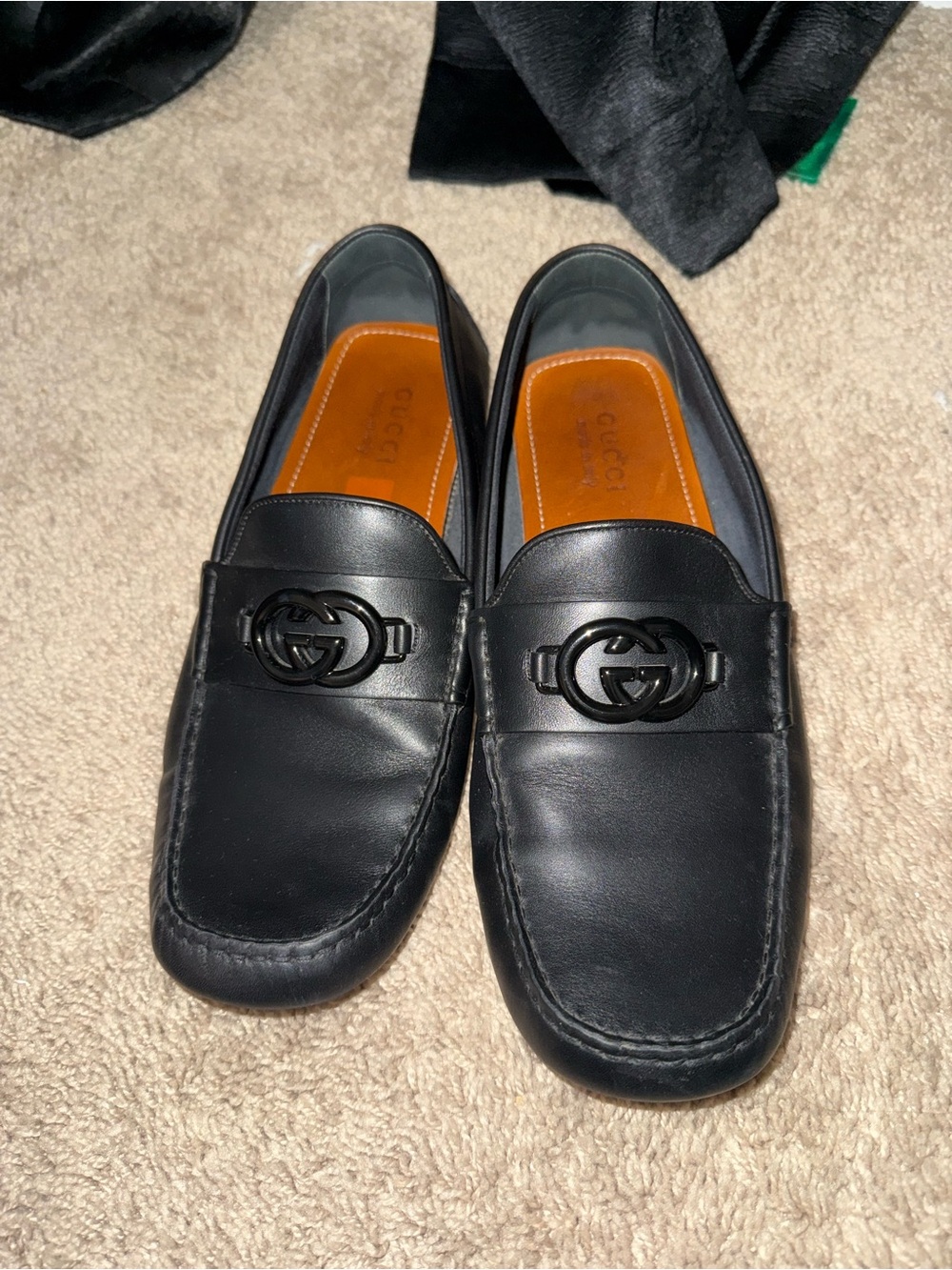 Gucci Black Leather Men's Loafers with Black Interlocking G